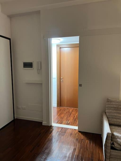 "Giulifor" - Zona Indipendenza - Risorgimento Apartment Milan Exterior photo