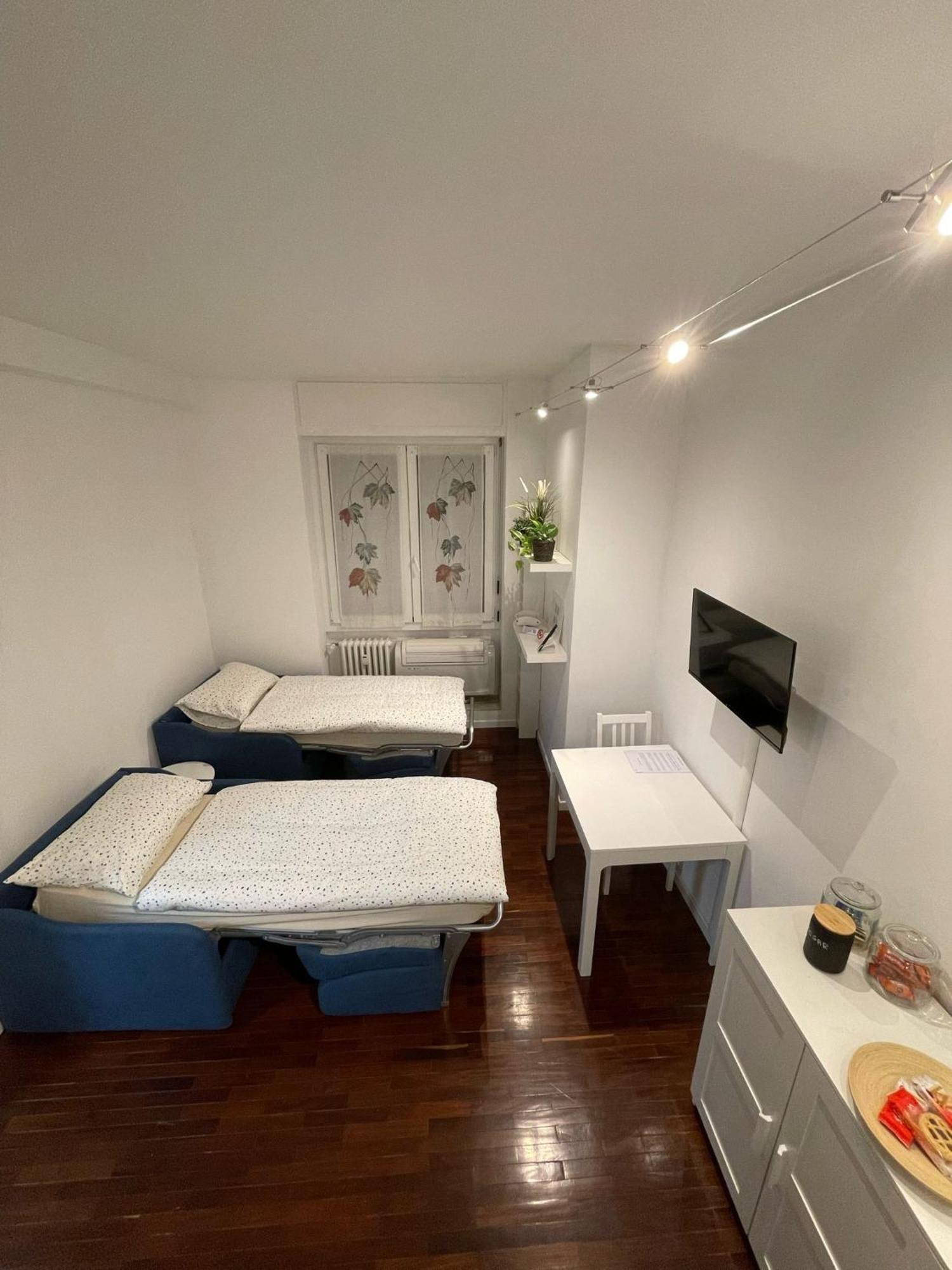 "Giulifor" - Zona Indipendenza - Risorgimento Apartment Milan Exterior photo